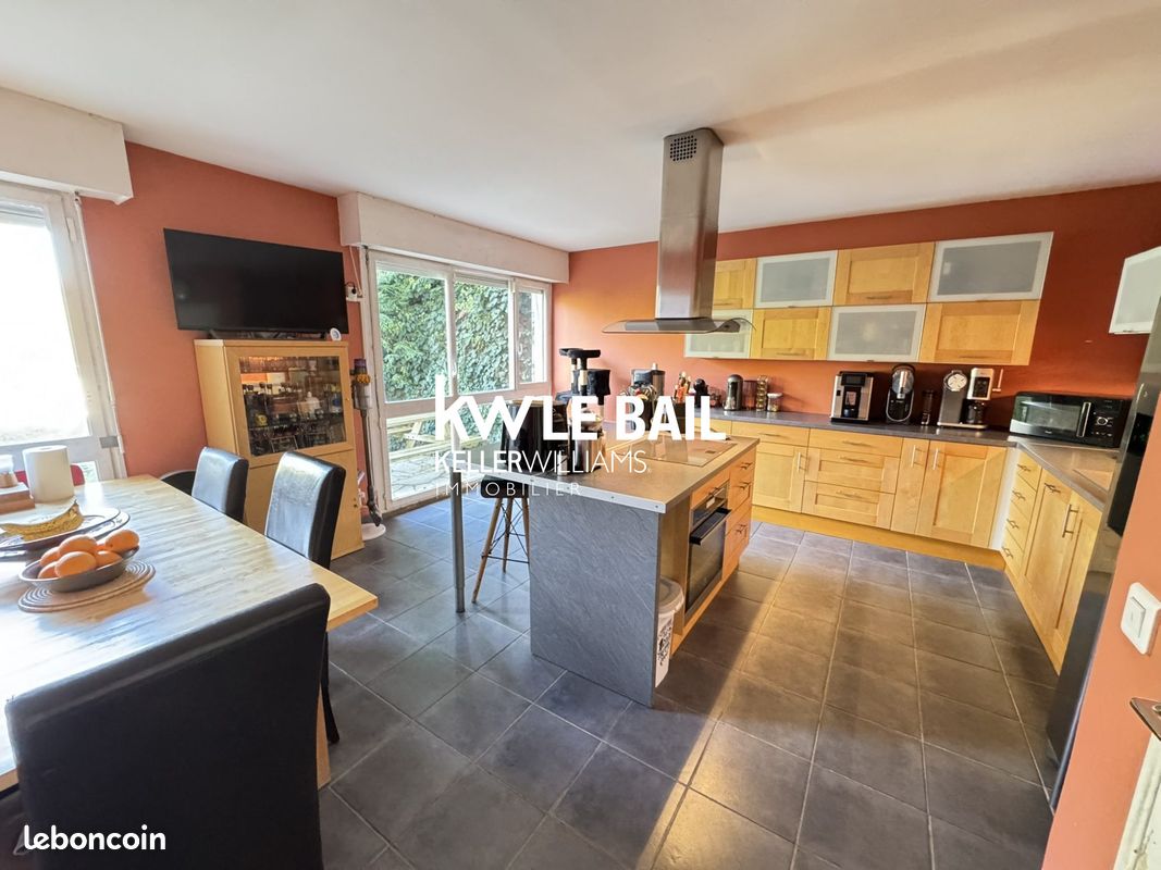Maison 5 pièces 112 m² · à Osny · 112 m² · 275 000 €
