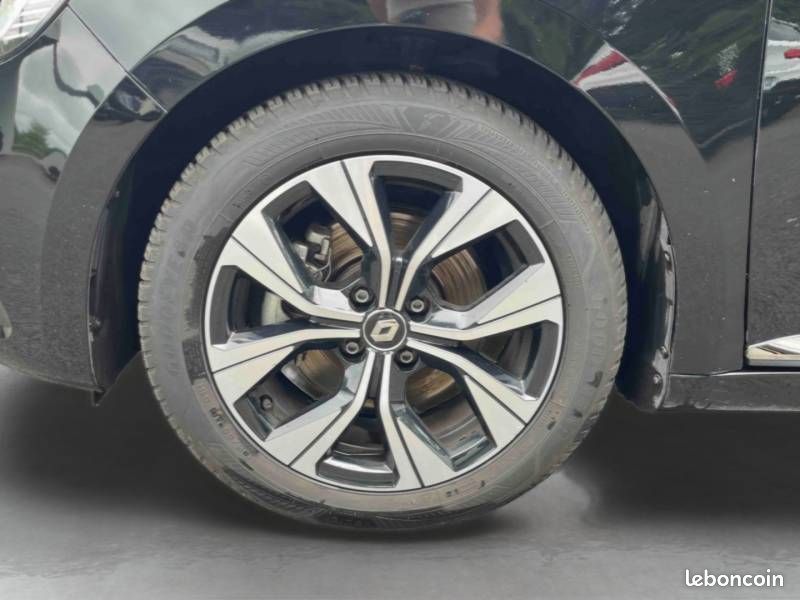 Renault Clio E-Tech 140 Limited (image 12)