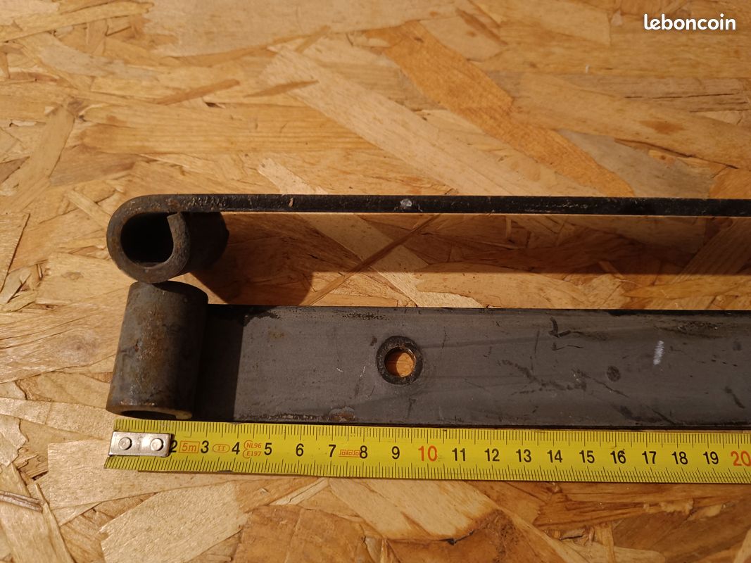 Penture acier noir mat pour volet battant (image 1)