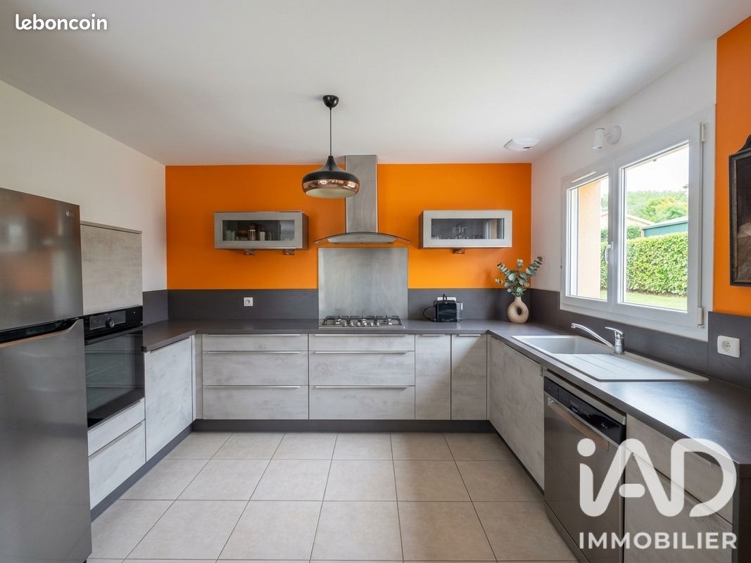 Maison 4 pièces 78 m² · à Verzé · 78 m² · 218 000 €
