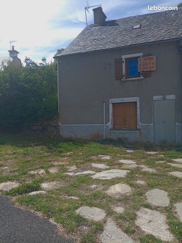 Maison 2 pièces 80 m² · à Anzat-le-Luguet · 80 m² · 40 000 €