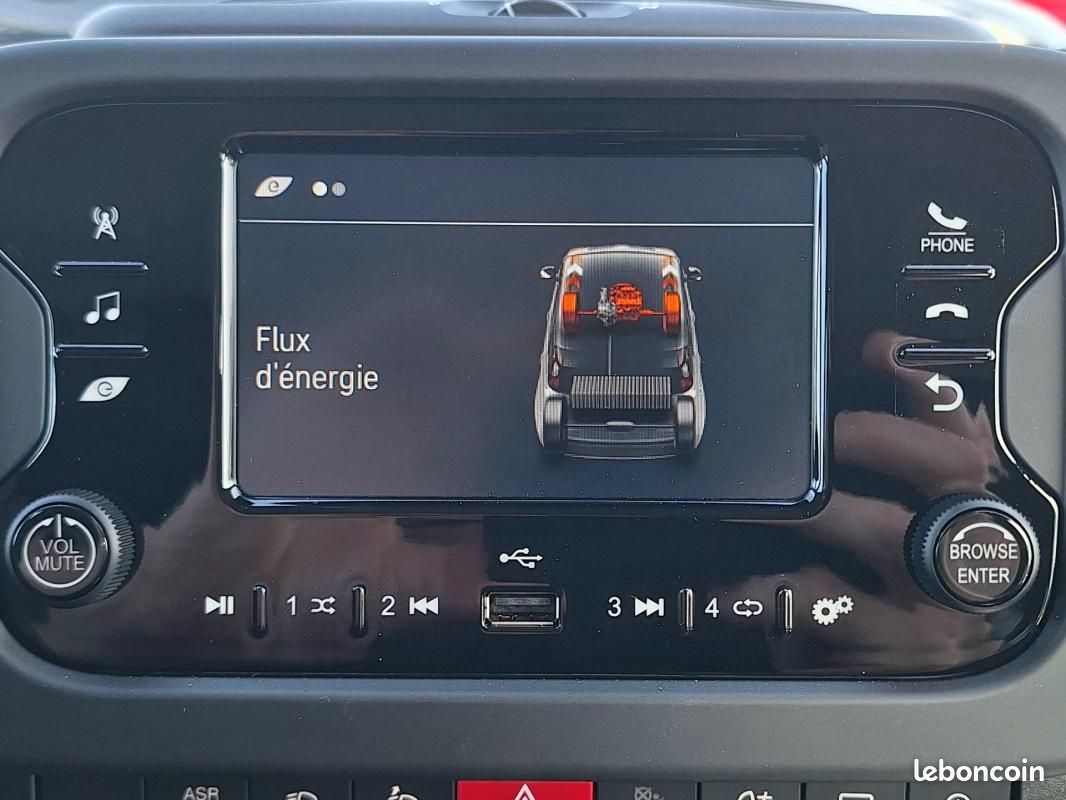 Fiat Panda 1.0 70 ch Hybrid BSG S/S Icone + kit anti-crevaison + peinture métallisée (image 19)