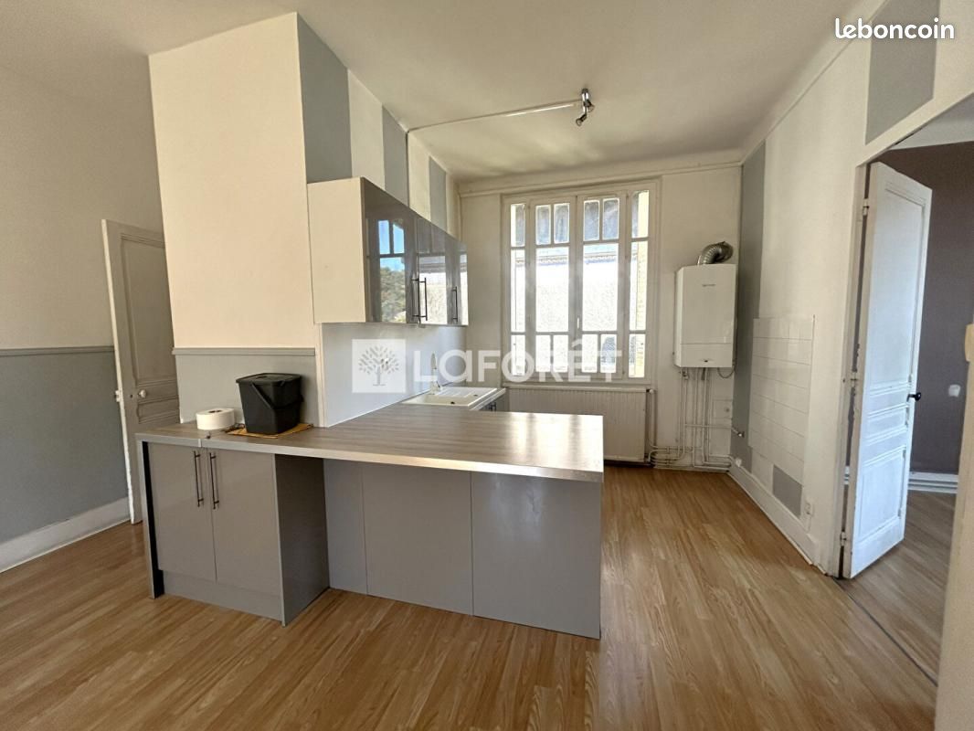 Appartement 3 pièces 77 m² · à Vienne · 77 m² · 681 €/mois