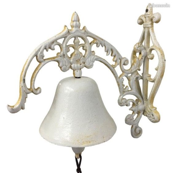 CLOCHE de porte en fonte statue cochon ailé beige - 32 cm