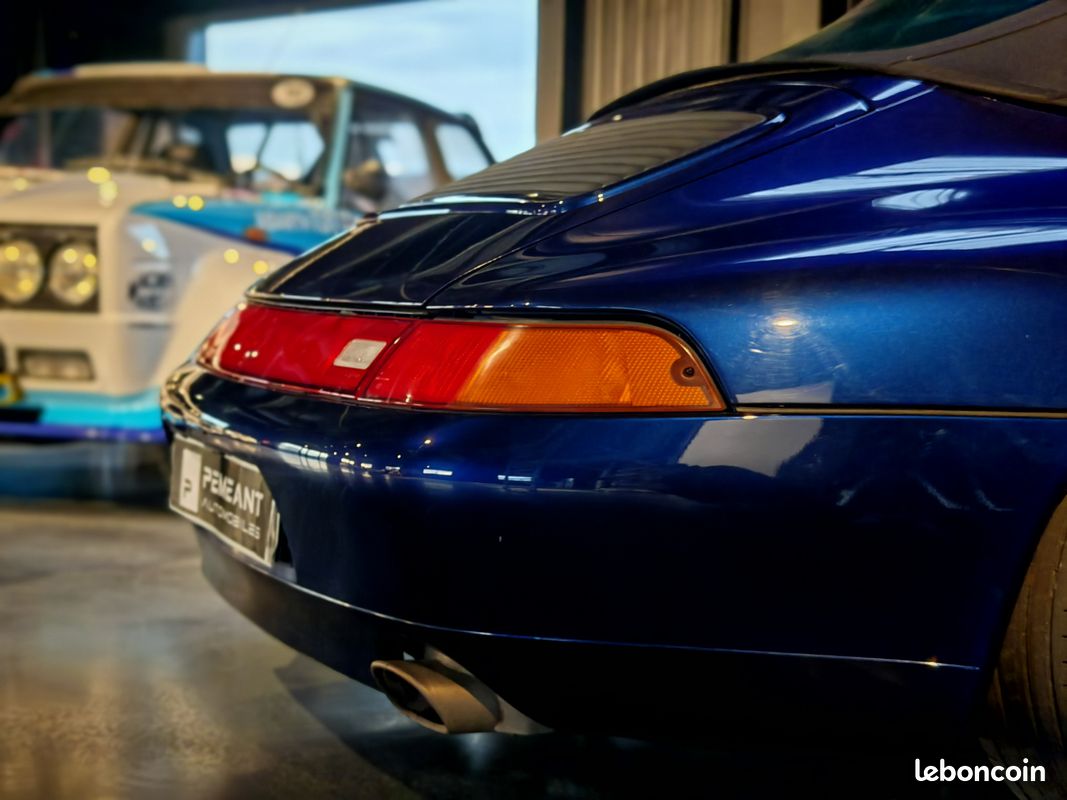 Porsche 911 type 993 Carrera 4 Cabriolet - Belle configuration - Carnet (image 9)