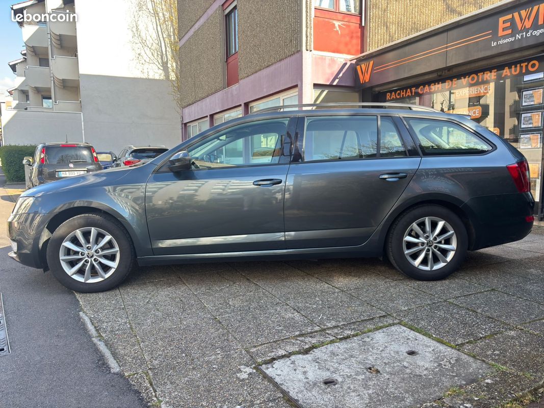 Skoda octavia break 1.6 tdi 110 active green tec - 1er main - garantie 6 mois min (image 18)