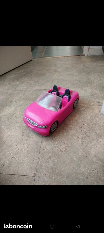 Voiture barbie (image 1)