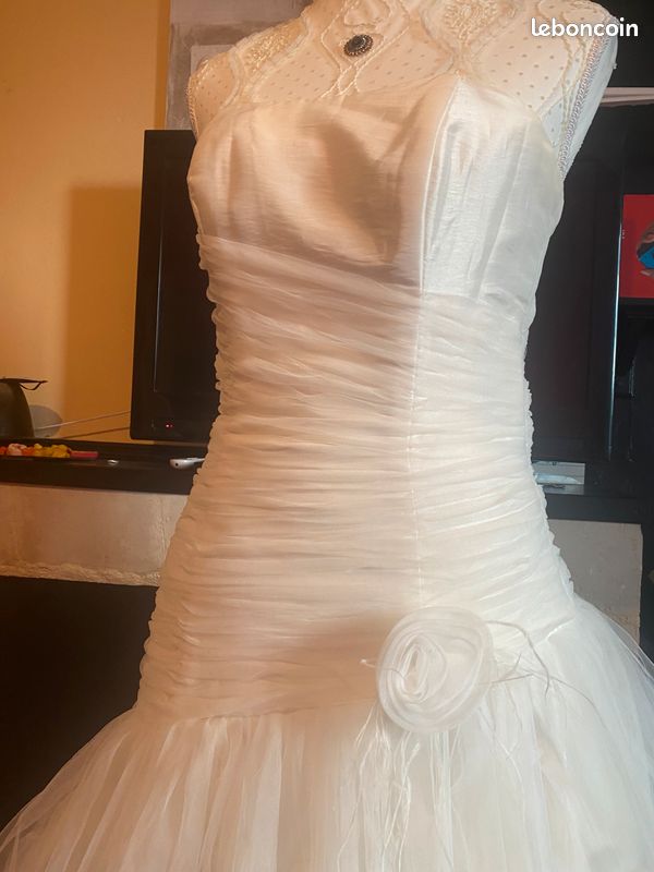 Robe de mariée point mariage (image 4)