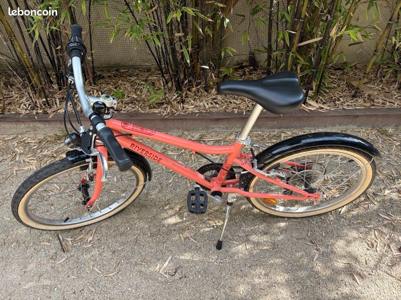 Vélo Decathlon enfant 6-9 ans 20 pouces Btwin Riverside 500 VTC (image 2)
