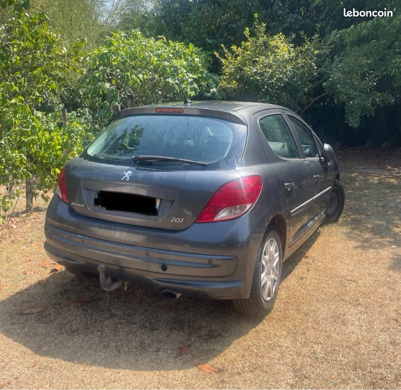 Peugeot 207 (image 3)