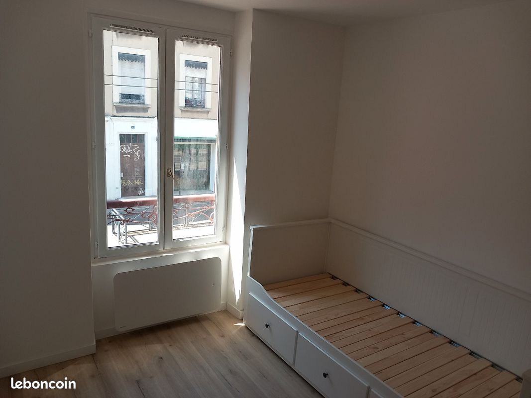 Appartement 1 pièce 15 m² · à Grenoble · 15 m² · 495 €/mois