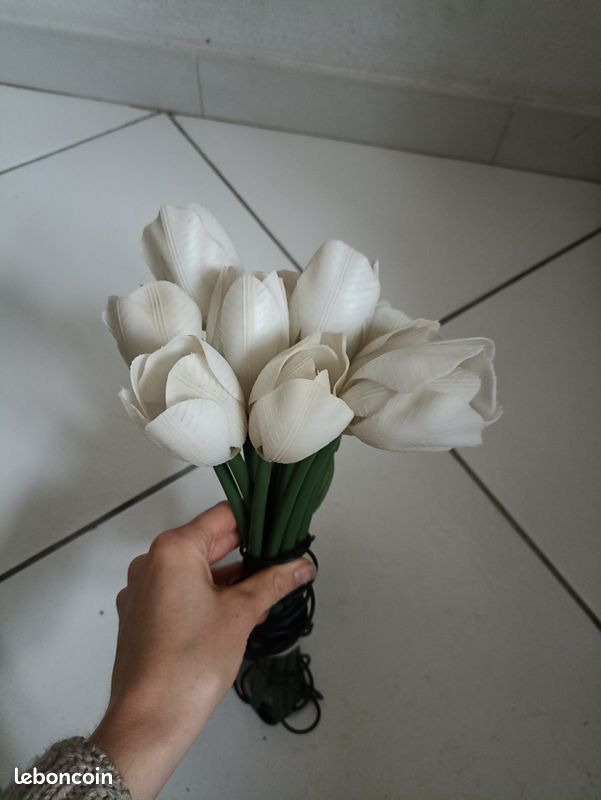 Lumiere bouquet de fleures blanches (image 2)