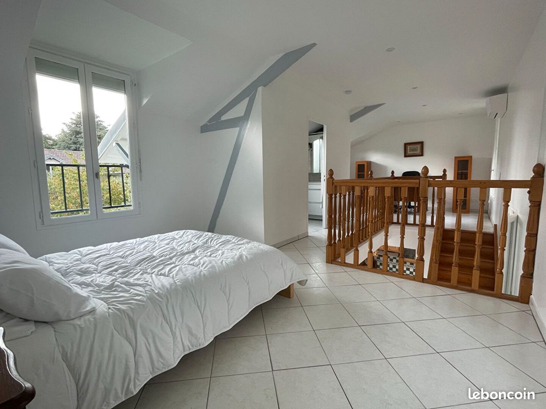 Maison a louer maisons-laffitte - 2 pièce(s) - 68 m2 - Surfyn