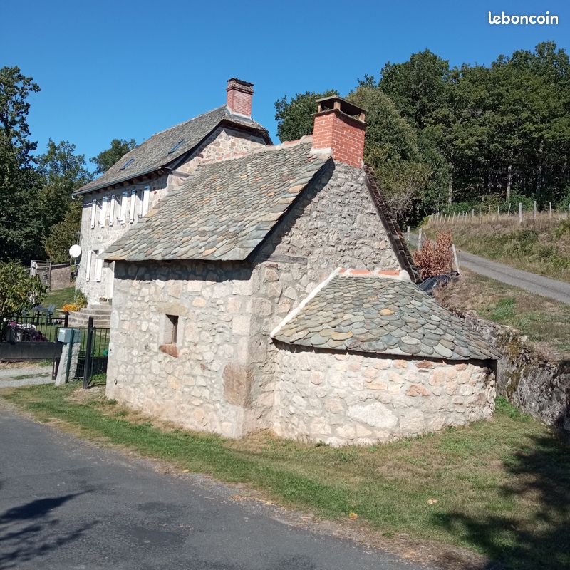 Maison 5 pièces 55 m² · à Sénezergues · 55 m² · 550 €/mois