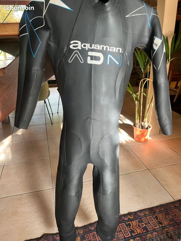 Combinaison triathlon Aquaman (image 1)