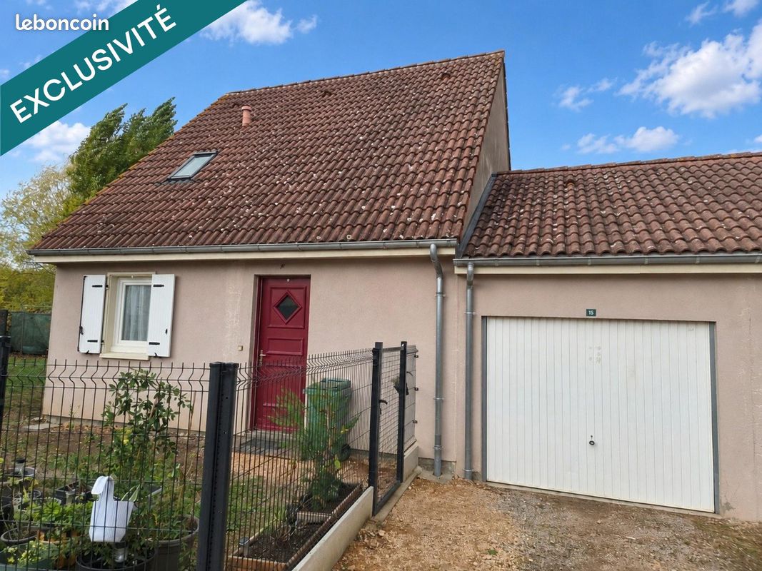 Maison 3 pièces 93 m² · à Chantelle · 93 m² · 112 000 €
