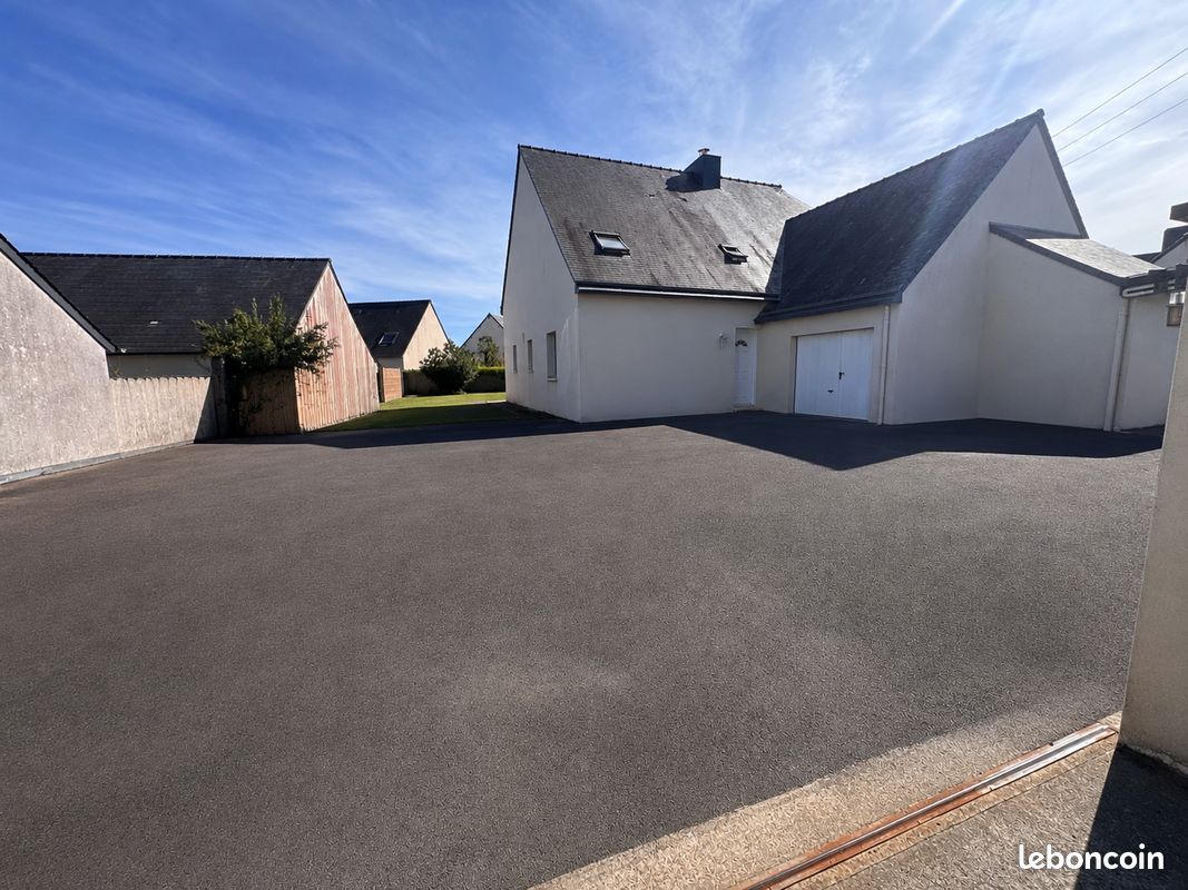 Maison 6 pièces 160 m² · à Saint-Carné · 160 m² · 399 000 €