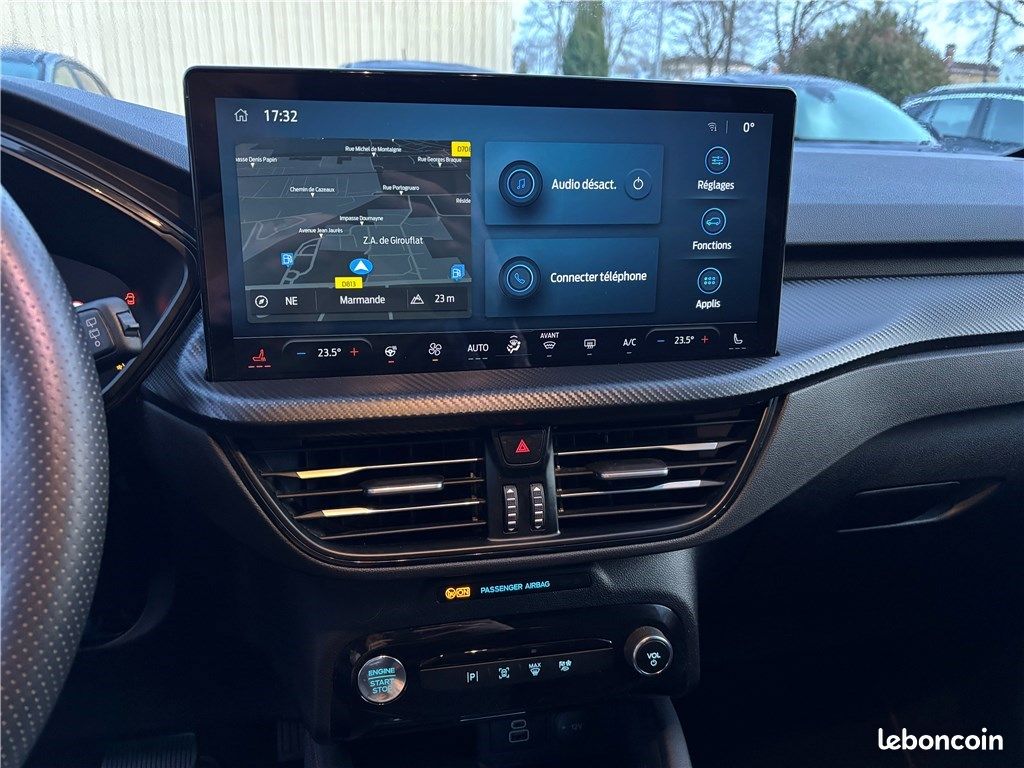 Ford Kuga III 2.5 DURATEC 180 CH FLEXIFUEL FHEV E85 POWERSHIFT ST-Line (image 18)