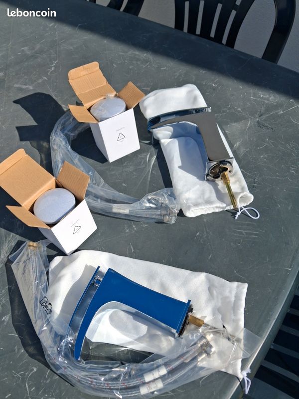 Lot 2 mitigeurs (image 1)