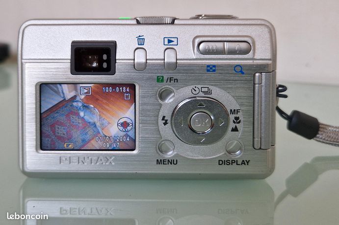 PENTAX Optio 50L – Appareil Photo Numérique Compact 5MP, Zoom 3x, Look Rétro