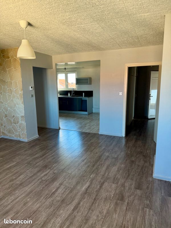 Parking 67 m² · à Metz · 67 m² · 184 900 €