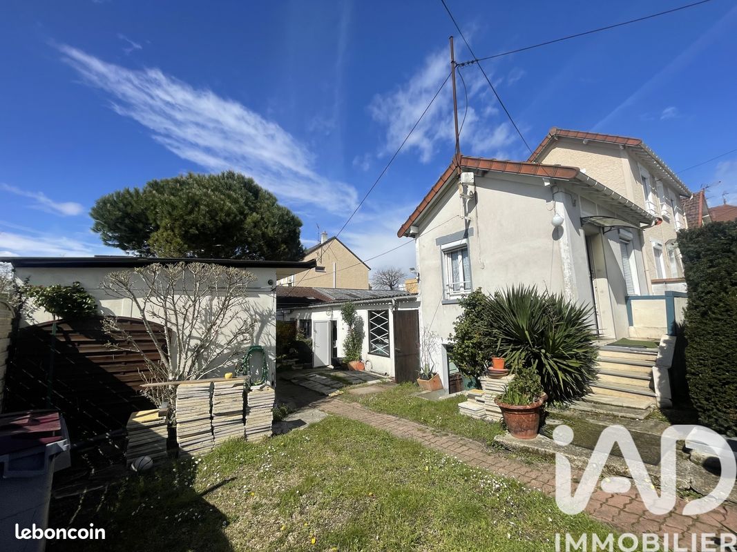 Maison 3 pièces 65 m² · à Beauchamp · 65 m² · 185 000 €