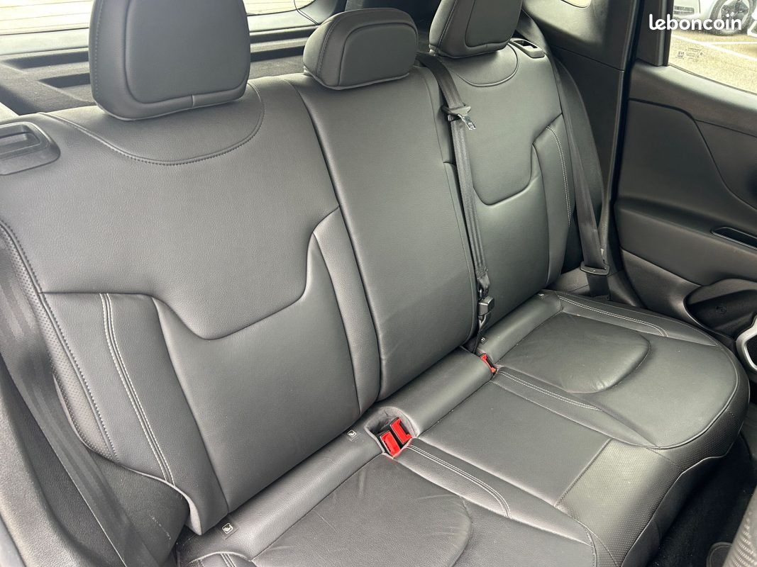 JEEP RENEGADE 1.4 MULTIAIR S&S 140 BVR6 LIMITED 2016 (image 8)