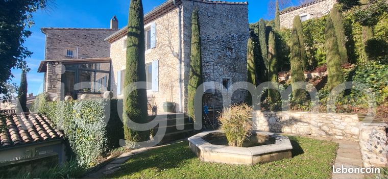 Maison en viager 5 pièces 150 m²