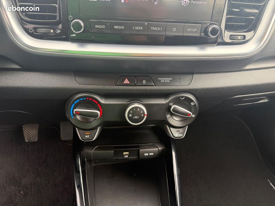 Kia Stonic 1.0 T-GDi 120ch MHEV Active iBVM6 (image 13)