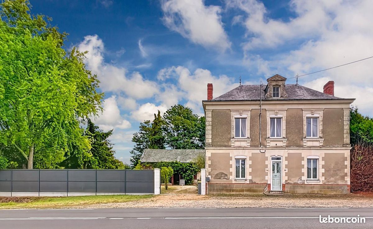 Maison 6 pièces 173 m² · à Baugé-en-Anjou · 173 m² · 278 500 €