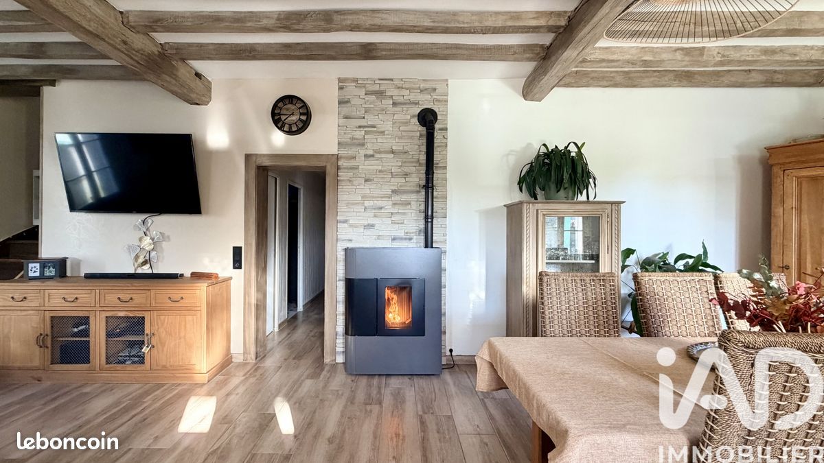 Maison 6 pièces 148 m² · à Lavau · 148 m² · 269 500 €