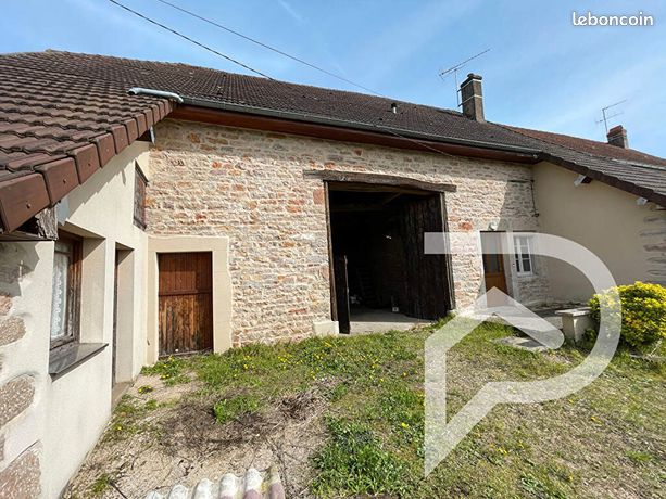 Propriété 2 pièces 56 m²