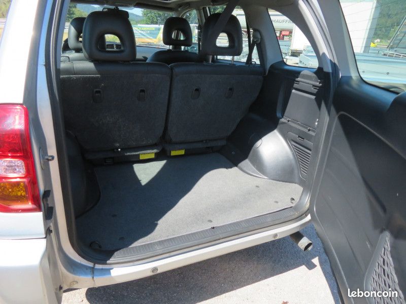 Toyota RAV4 115 D-4D VXE 5P (image 22)