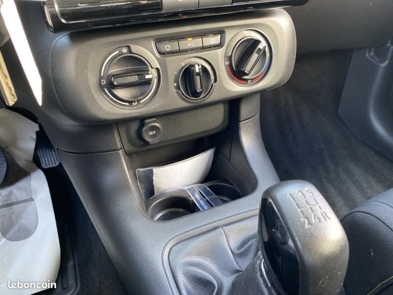 Citroen C3 1.2 PureTech 83ch S&S YOU (image 12)