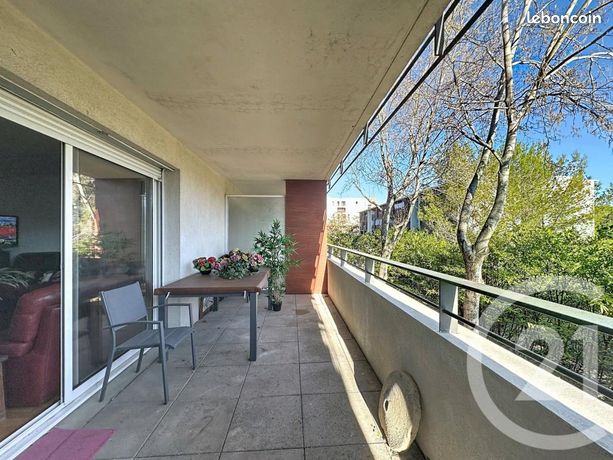 Appartement 5 pièces 97 m² — 1