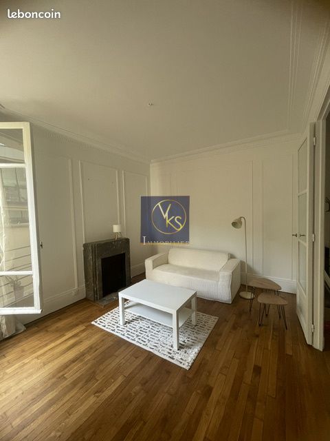 Appartement 3 pièces 66 m² · à Paris · 66 m² · 2 730 €