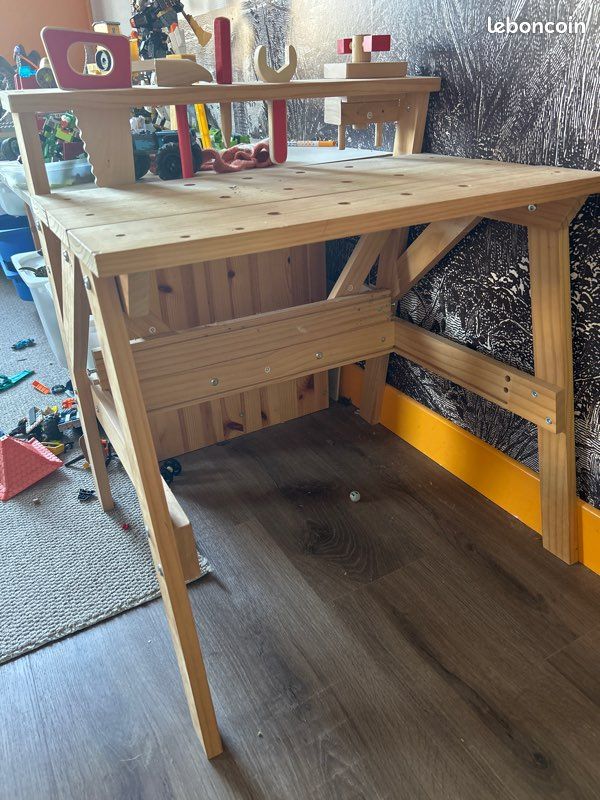 Établi en bois (image 3)