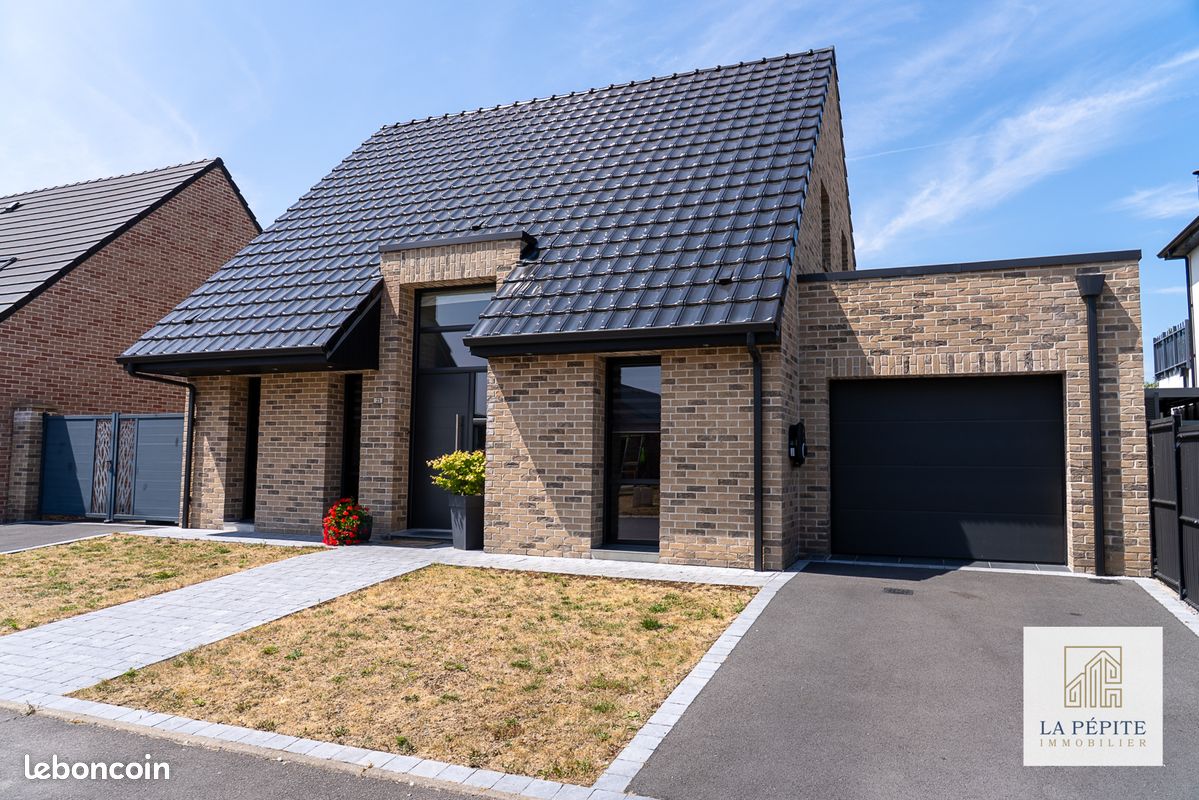 Maison 6 pièces 110 m² · à Oisy · 110 m² · 367 000 €
