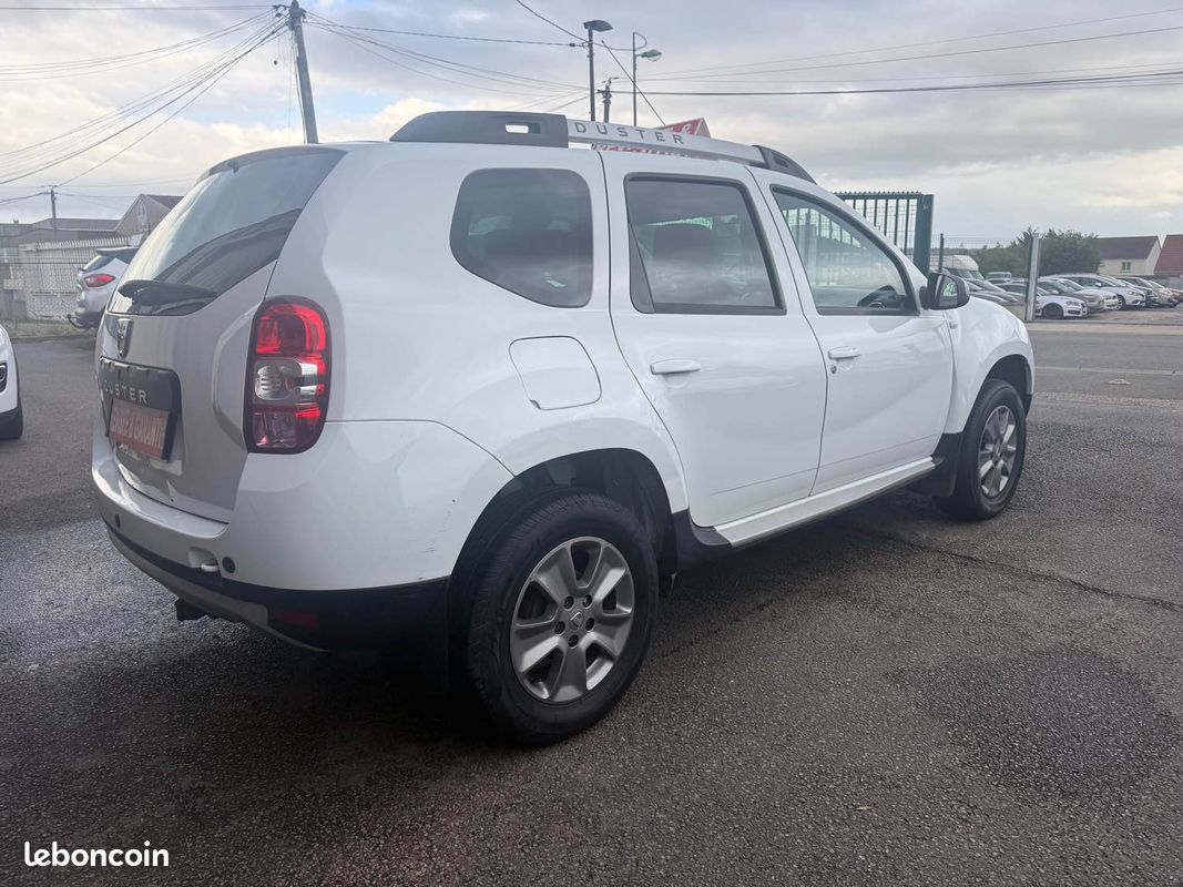 Dacia duster prestige phase 2 1.2i - 16v turbo tce 125cv 4x2 2015 (image 3)