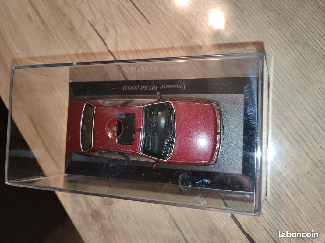 Maquette Peugeot 405 SR 1993 - Échelle 1/43 - Collection