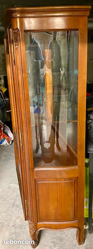 Vitrine (image 2)