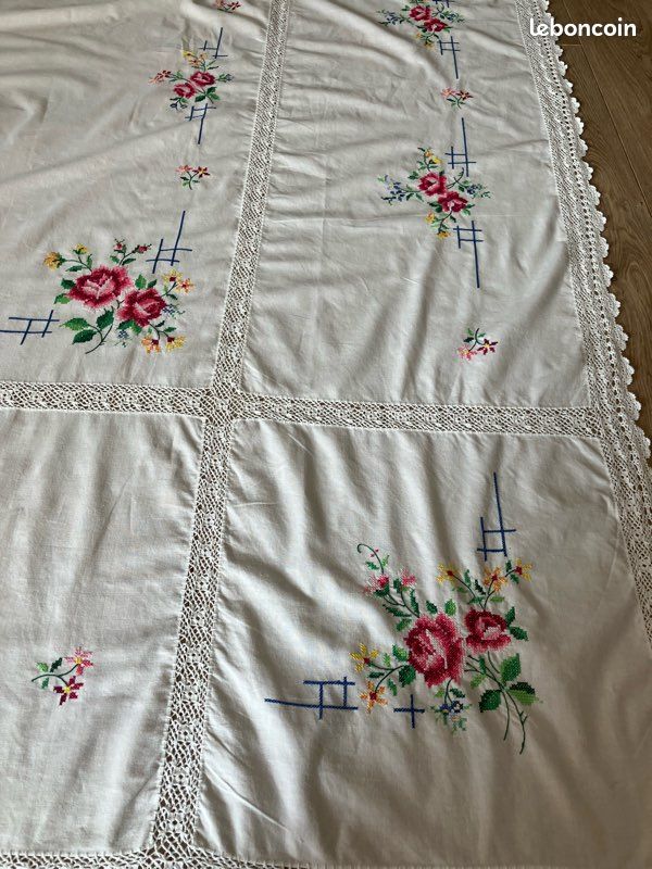Nappe Vintage Années 50 à Broder Au Point De Croix – Lin Anglais