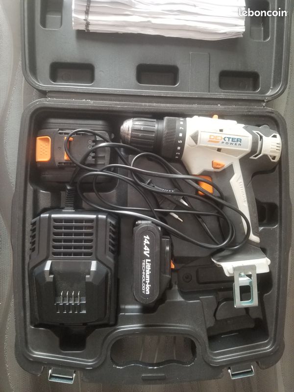 Malette perceuse visseuse avec 2 batteries (image 4)