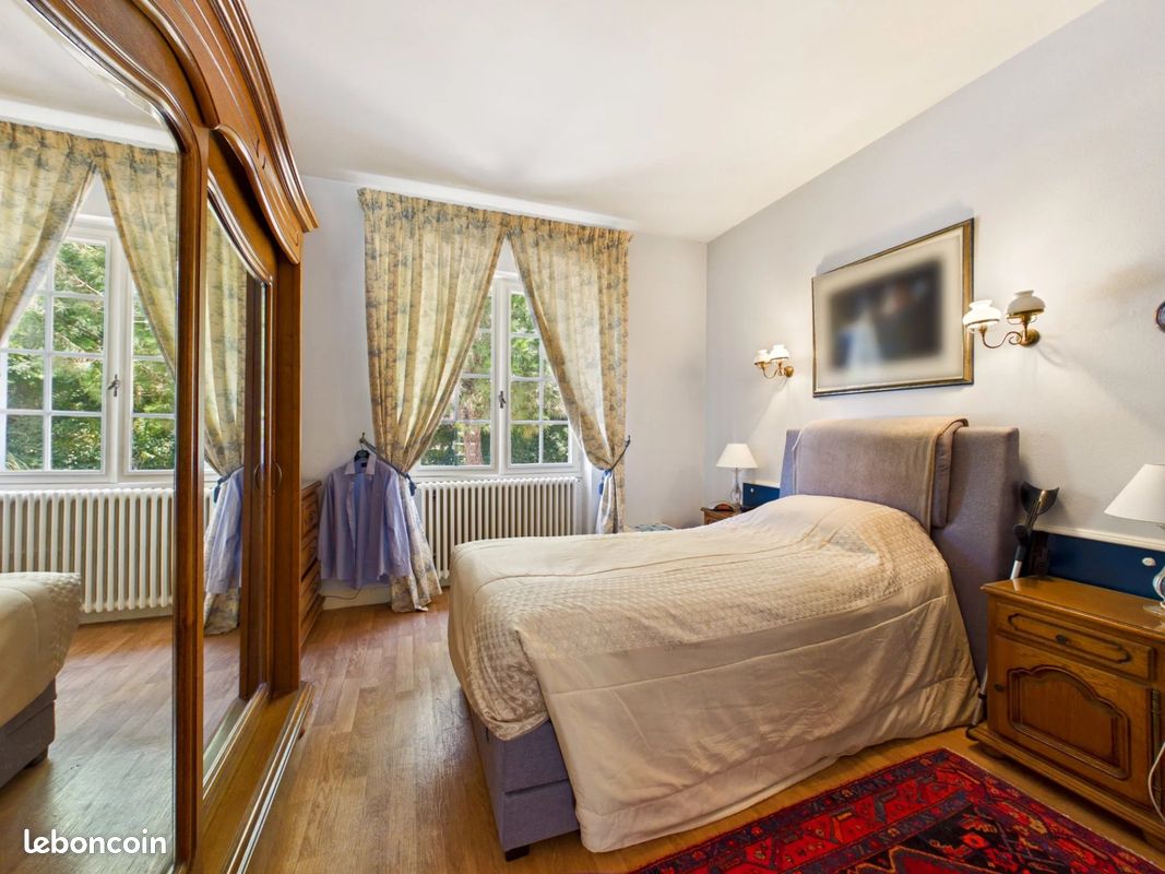 Maison 10 pièces 250 m² (image 11)