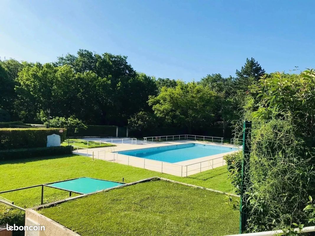 Appartement 3 pièces 64 m² · à Aix-en-Provence · 64 m² · 295 000 €