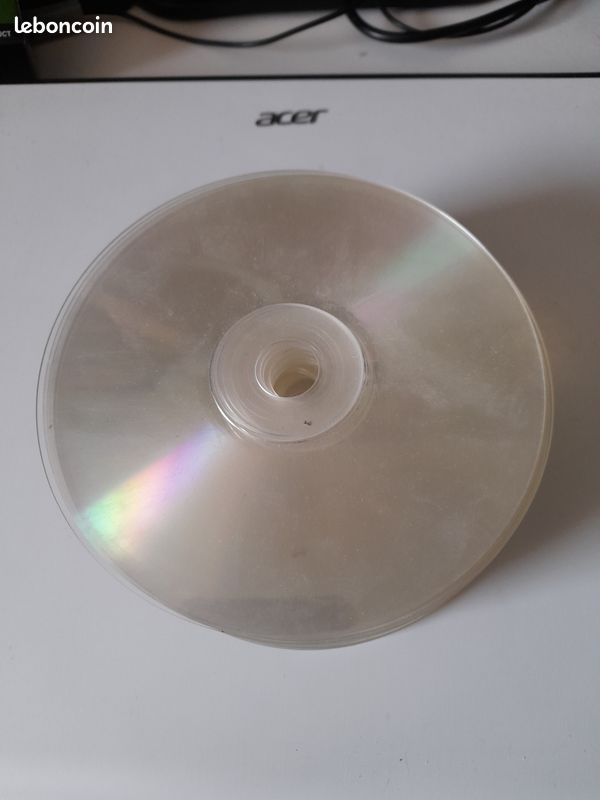 Lot de 30 CD transparents en plastique (image 4)