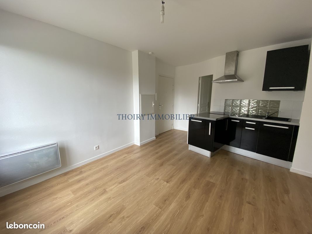Appartement 2 pièces 28 m² · à Thoiry · 28 m² · 710 €