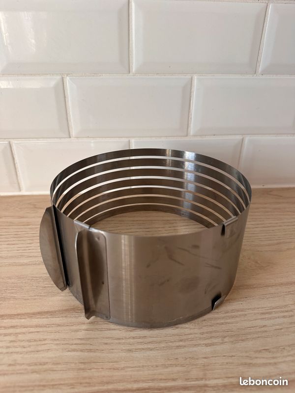 Moule à gâteaux / cercle à génoise à trancher (image 2)