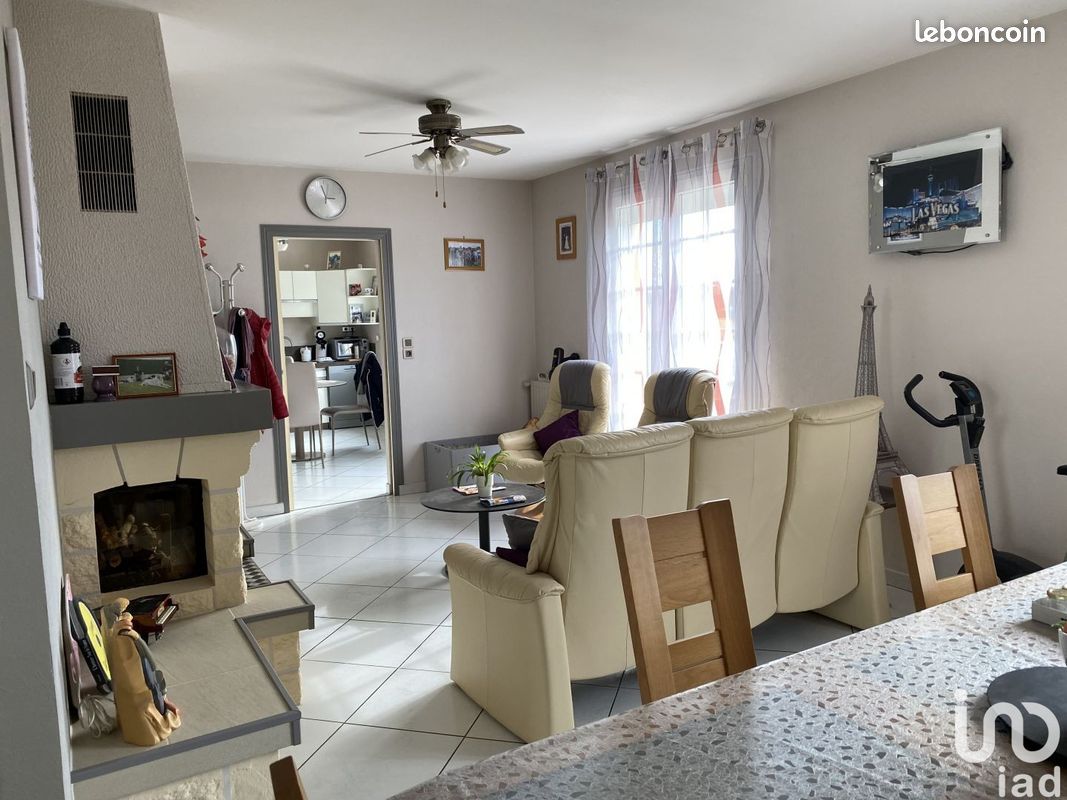 Maison 5 pièces 101 m² - Bretignolles 79140 (image principale 6)