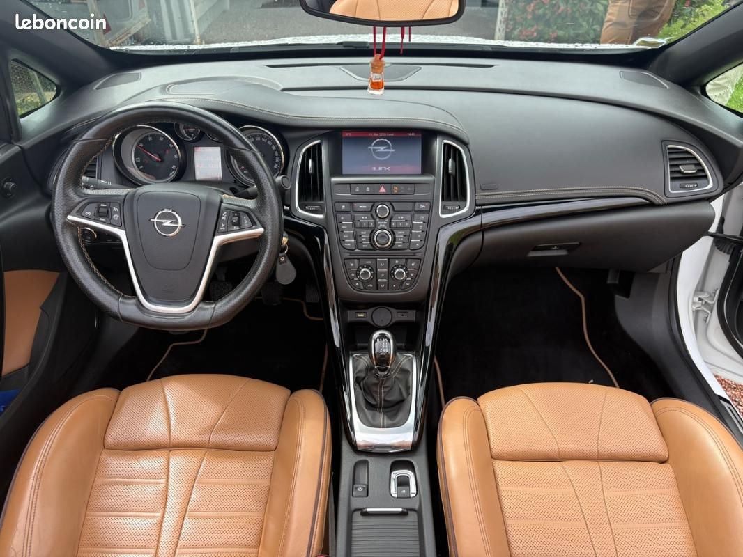 Opel Cascada 2.0 CDTI 16V S&S ecoFLEX 170 cv (image 15)